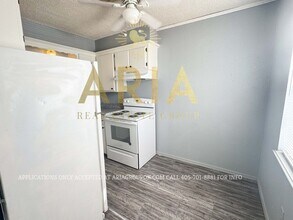 612-616 S 7th St in Noble, OK - Building Photo - Building Photo