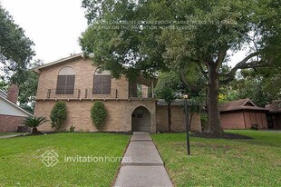 18331 Cape Bahamas Ln in Houston, TX - Building Photo
