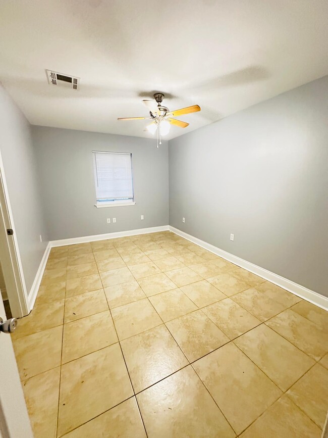 1222 Jourdan Ave in New Orleans, LA - Building Photo - Building Photo