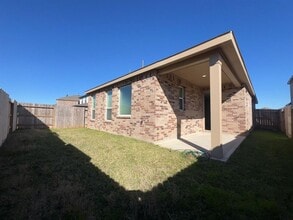 2829 Shimmer Edge Dr in Katy, TX - Foto de edificio - Building Photo