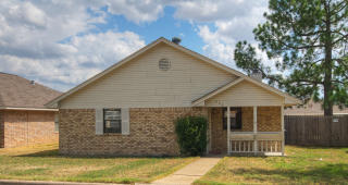 808 Camellia Ct in College Station, TX - Building Photo