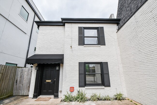 property at 6114 Kirby Dr