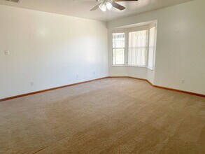 35424 N 15th Ave in Phoenix, AZ - Building Photo - Building Photo