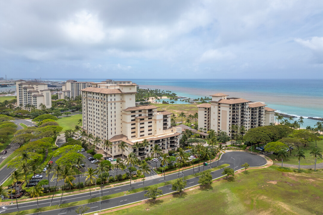 Beach Villas at Ko Olina in Kapolei, HI - Building Photo