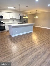 7553 Spring Lake Dr in Bethesda, MD - Building Photo - Building Photo