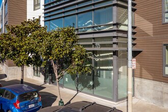 Union in San Francisco, CA - Foto de edificio - Building Photo