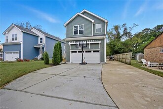 1859 Parkview Ave in Norfolk, VA - Building Photo - Building Photo