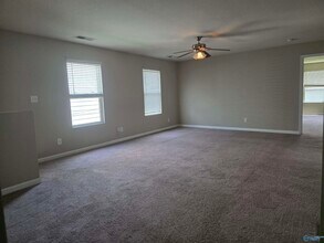 187 Farmington Dr in Harvest, AL - Building Photo - Building Photo