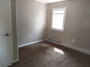 110 N Union Dr in Winona Lake, IN - Building Photo - Building Photo