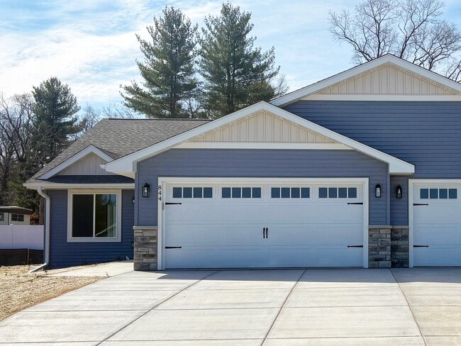 property at 844 Glacier Dr