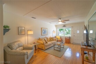 736 104th Ave N in Naples, FL - Building Photo - Building Photo