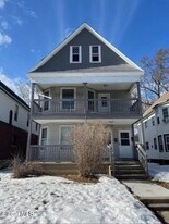 1111 Parkwood Blvd in Schenectady, NY - Building Photo