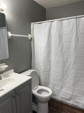 2049 Watson Way in Tallahassee, FL - Building Photo - Building Photo