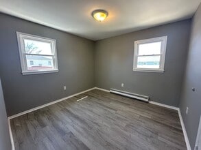 67-69-69 Maple Ave in Keansburg, NJ - Building Photo - Building Photo