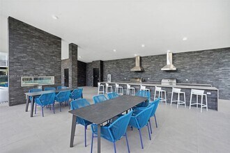 2095 W Atlantic Ave in Delray Beach, FL - Building Photo - Building Photo