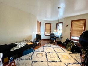 314 Centre St, Unit 2 in Boston, MA - Building Photo - Building Photo