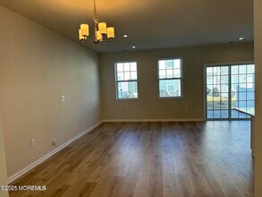 25 Chapel Ln in Wall Township, NJ - Building Photo - Building Photo