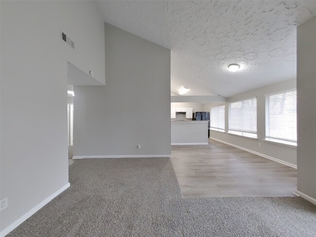 10919 Almond Grove in Humble, TX - Building Photo - Building Photo