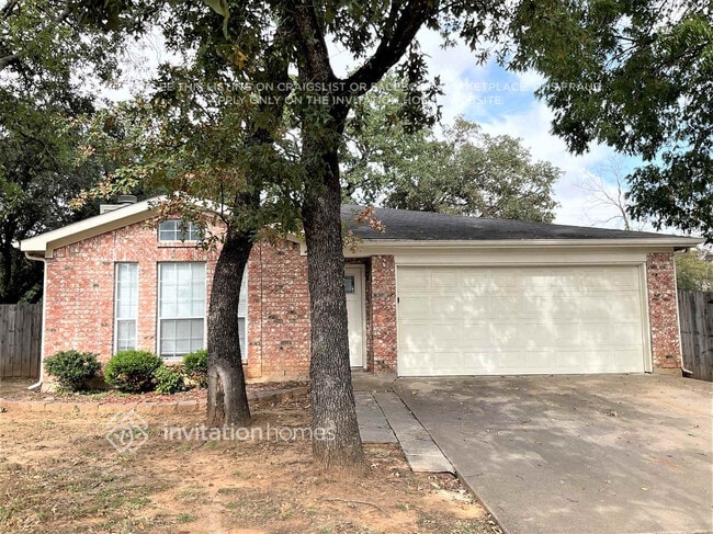 property at 1200 Cardinal Oaks Dr