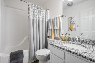 Chesterfield Village Townhomes in Chesterfield, MO - Building Photo - Interior Photo
