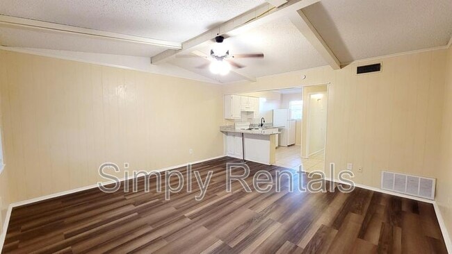 property at 400 Bill Bradford Rd