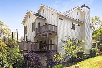 1390 Marion Walk SE in Atlanta, GA - Building Photo - Building Photo