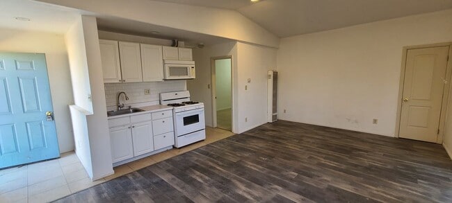 property at 44223 Fenhold St