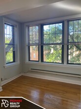 721 W Barry Ave, Unit #721.5-A3 in Chicago, IL - Foto de edificio - Building Photo