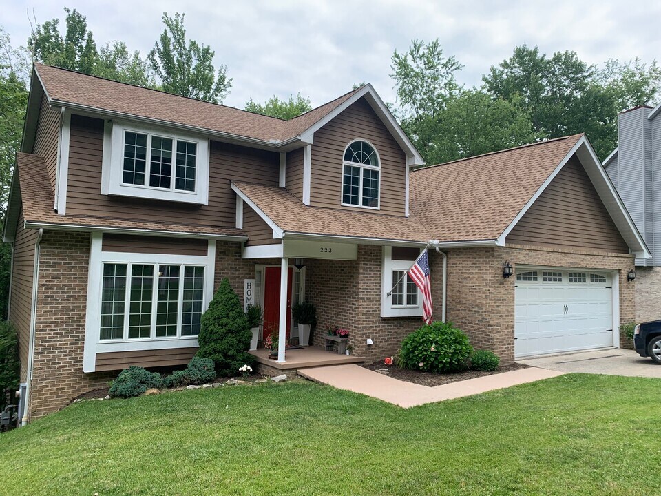 223 Jester Ct in Morgantown, WV - Building Photo
