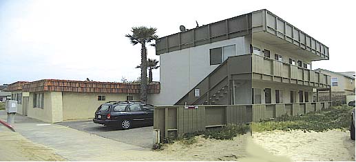 356-360 Pier Ave in Oceano, CA - Building Photo