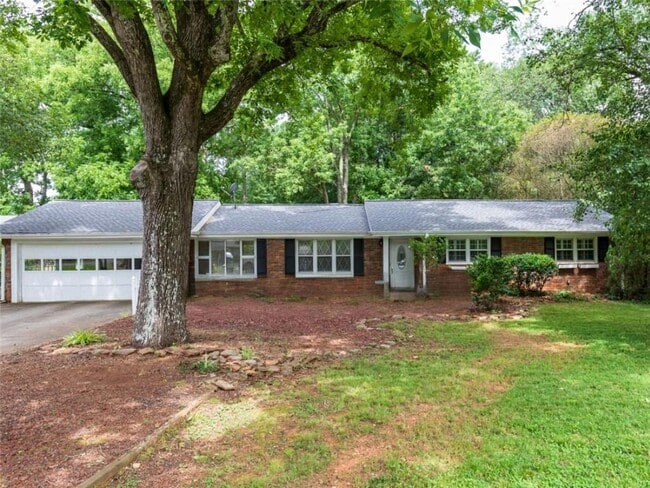 property at 1110 Grimes Bridge Rd