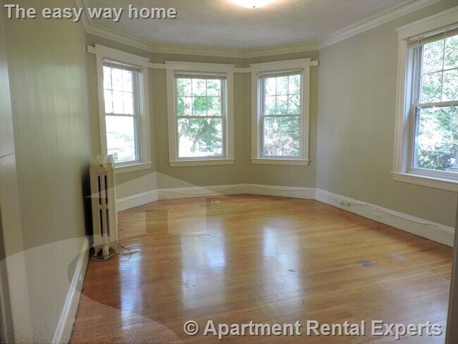 property at 8 Forest St