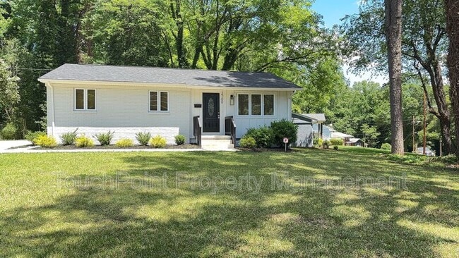 property at 2700 Ravencroft Dr