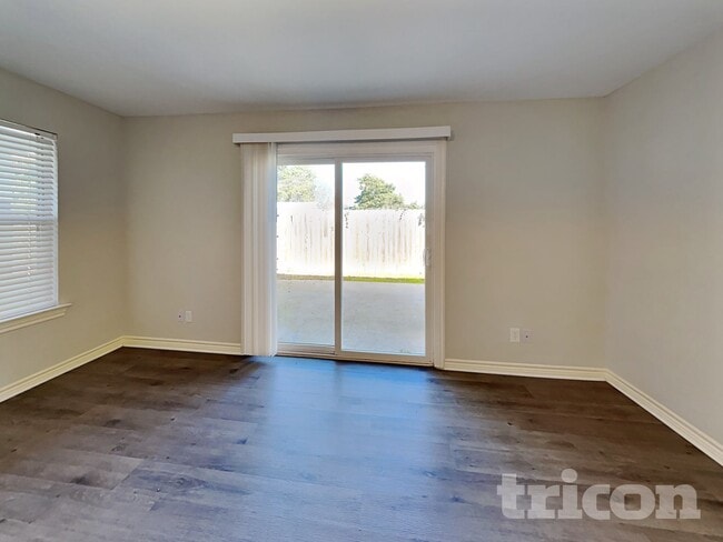 185 Trout St in Rockwall, TX - Building Photo - Building Photo