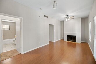 712 Graham Pl in Austin, TX - Building Photo - Building Photo