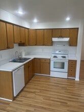 5623 Delia Ln SW in Port Orchard, WA - Building Photo - Building Photo