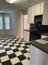 318 Derby Dr in Riverdale, GA - Building Photo - Building Photo