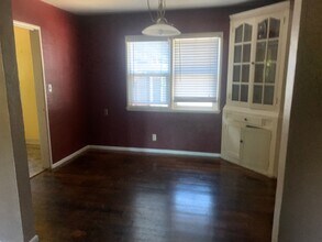 370 E 5th Ave in Chico, CA - Building Photo - Building Photo