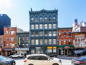 345 Grand St in New York, NY - Building Photo - Building Photo