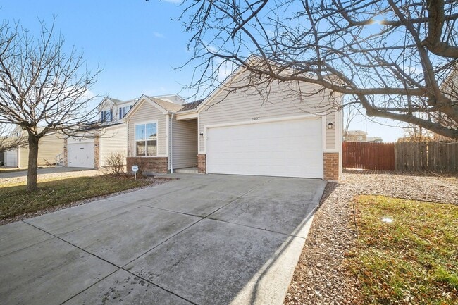 7307 Glenburn Dr in Fountain, CO - Building Photo - Building Photo