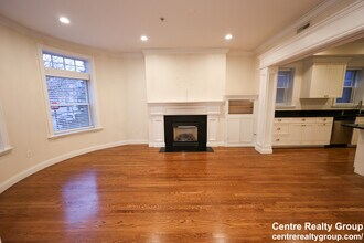 1803 Beacon St, Unit 1 in Brookline, MA - Building Photo - Building Photo