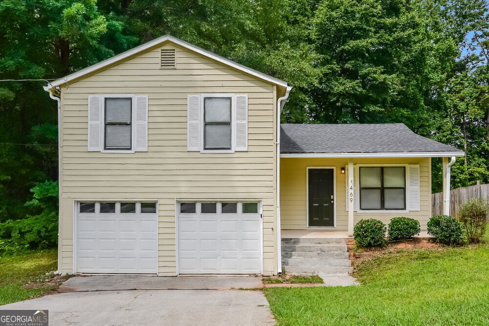469 Sherwood Greens in Stone Mountain, GA - Building Photo