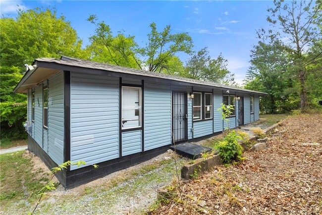property at 668 Grosso Ave
