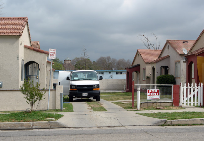 154 E 4th St in San Bernardino, CA - Building Photo - Building Photo