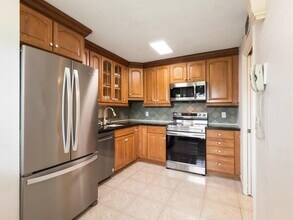 4030 W Palm Aire Dr in Pompano Beach, FL - Building Photo - Building Photo