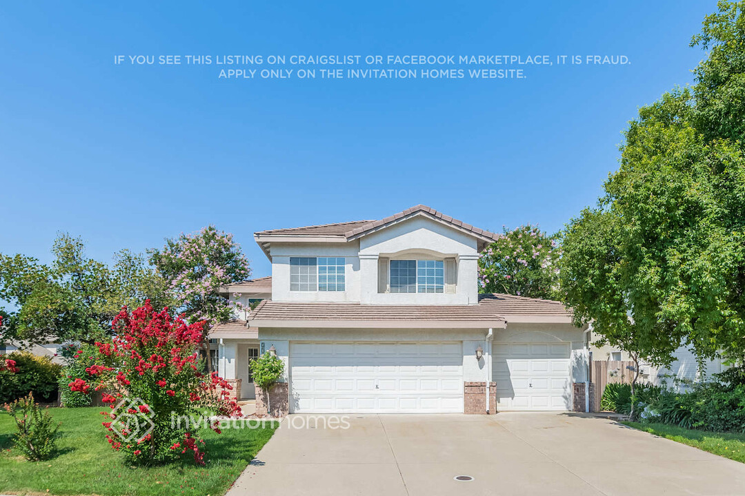 5930 Pebble Creek Dr in Rocklin, CA - Building Photo