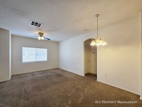 4005 Pepper Thorn Ave in North Las Vegas, NV - Building Photo - Building Photo
