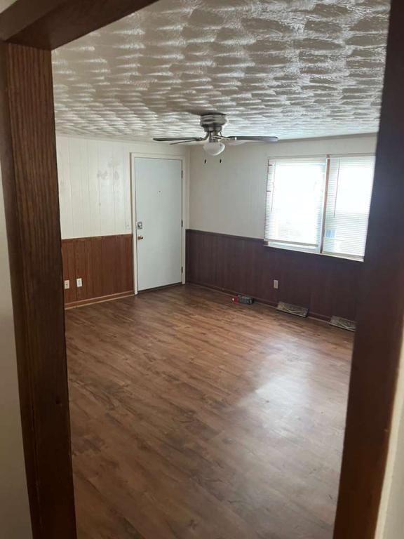 510 Ellen Dr in Carmi, IL - Building Photo - Building Photo