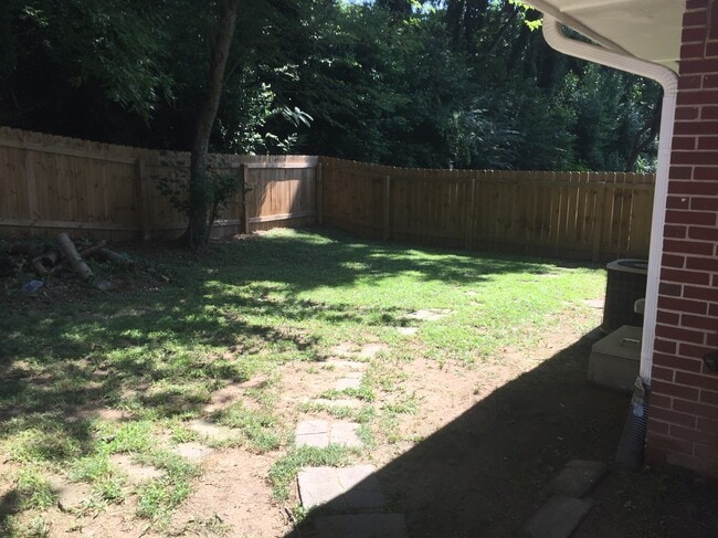 430 Wimbledon Road Northeast in Atlanta, GA - Building Photo - Building Photo