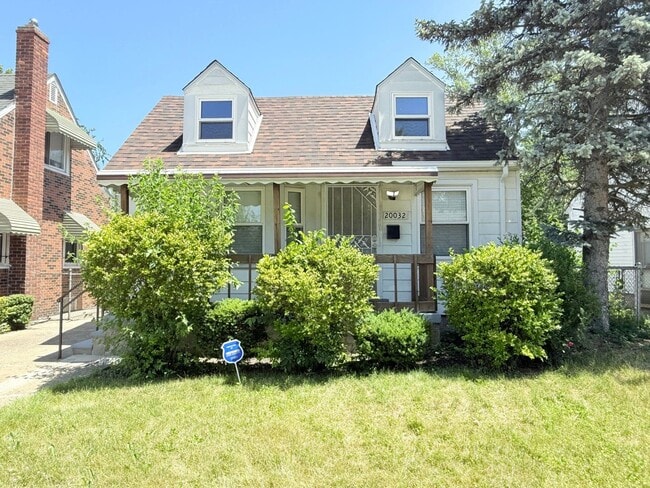 property at 20032 Monte Vista St